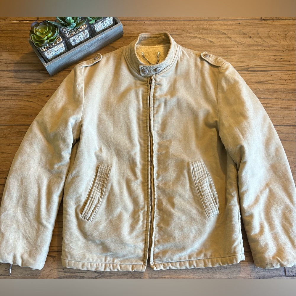 Great Condition! Vintage Men’s Carmel Brown Sherpa Lined 70s Jacket Size Small